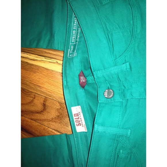 Green Jeans - Picture 2 of 2